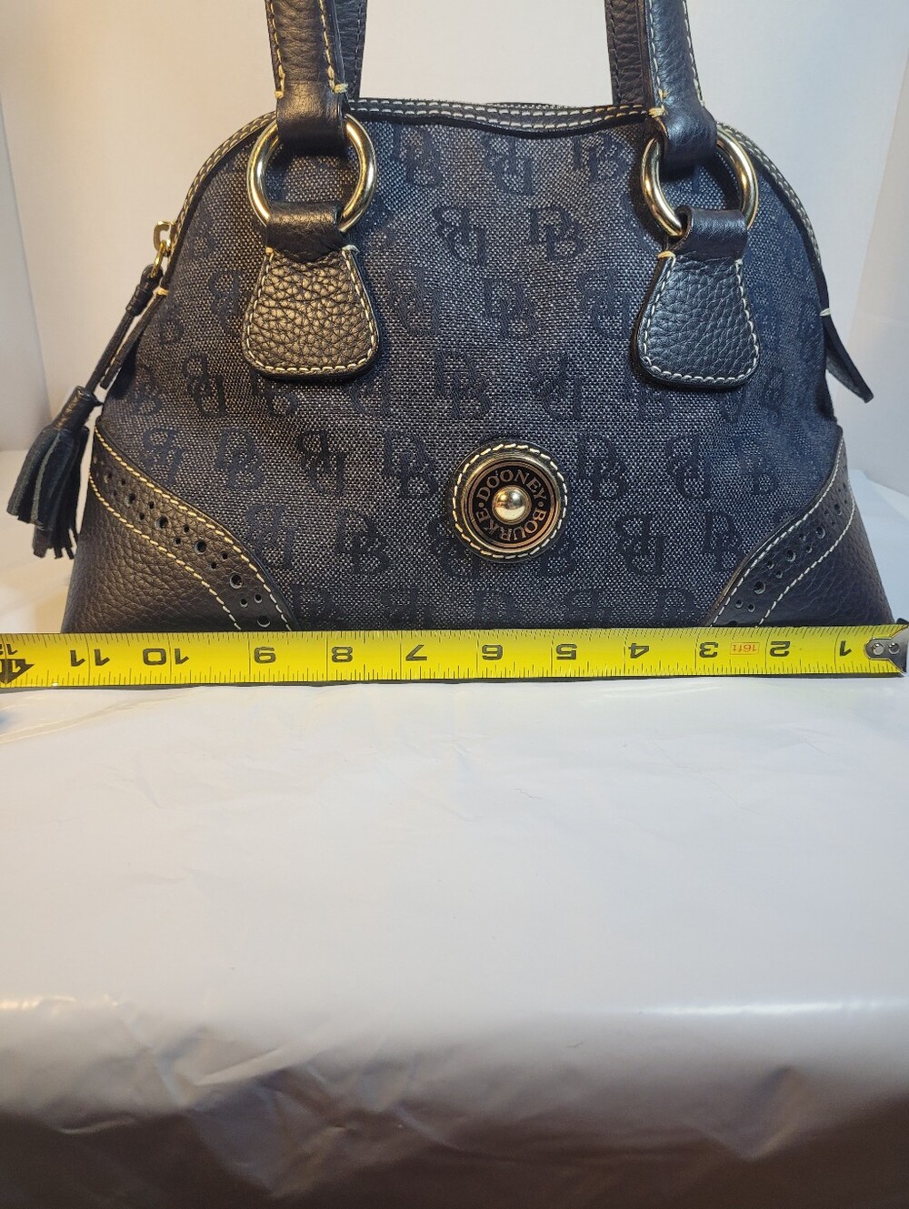 Dooney And Bourke Navy Blue Canvas And Leather Handbag Purse (Q) - Picture 8 of 9